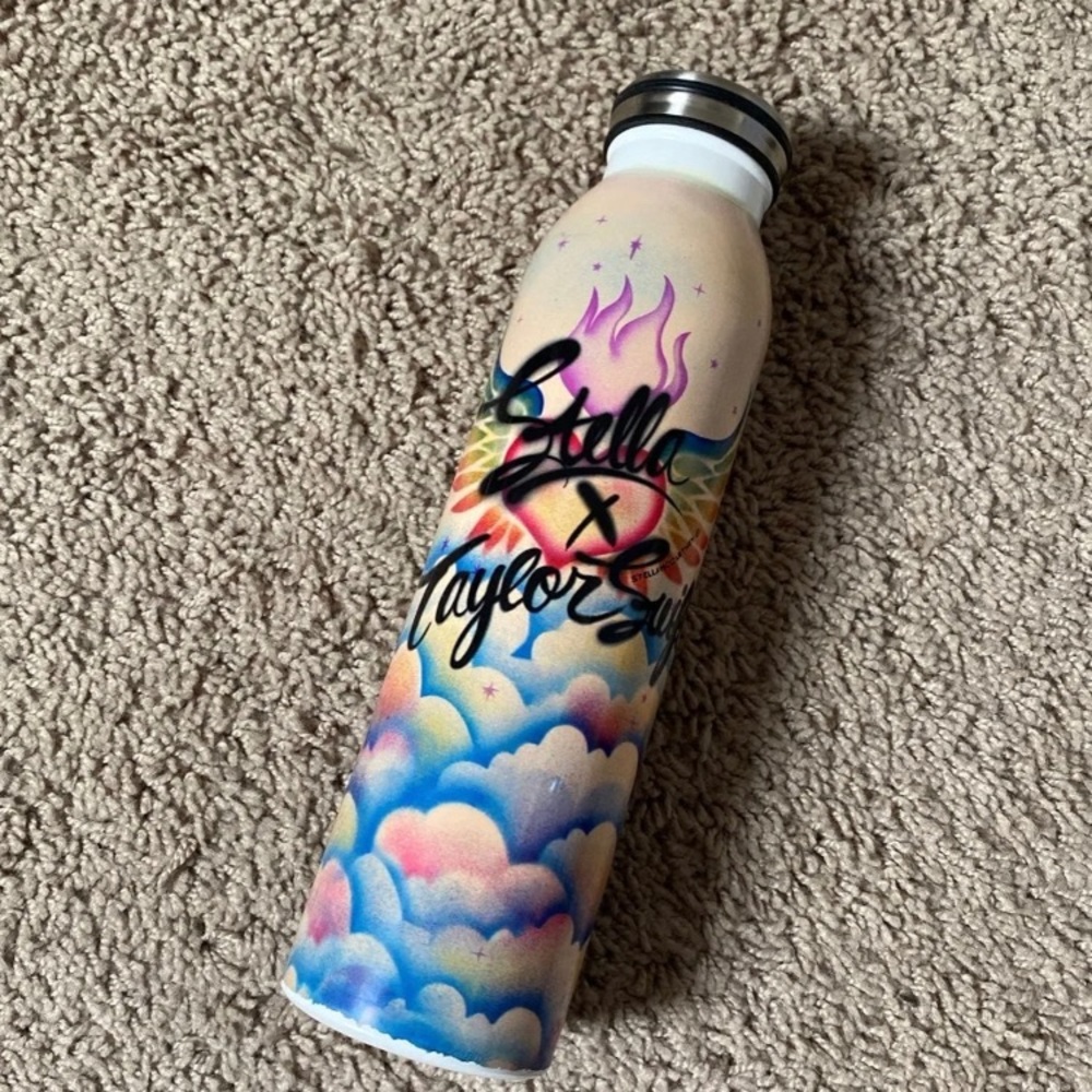 stella mccartney x taylor swift water bottle